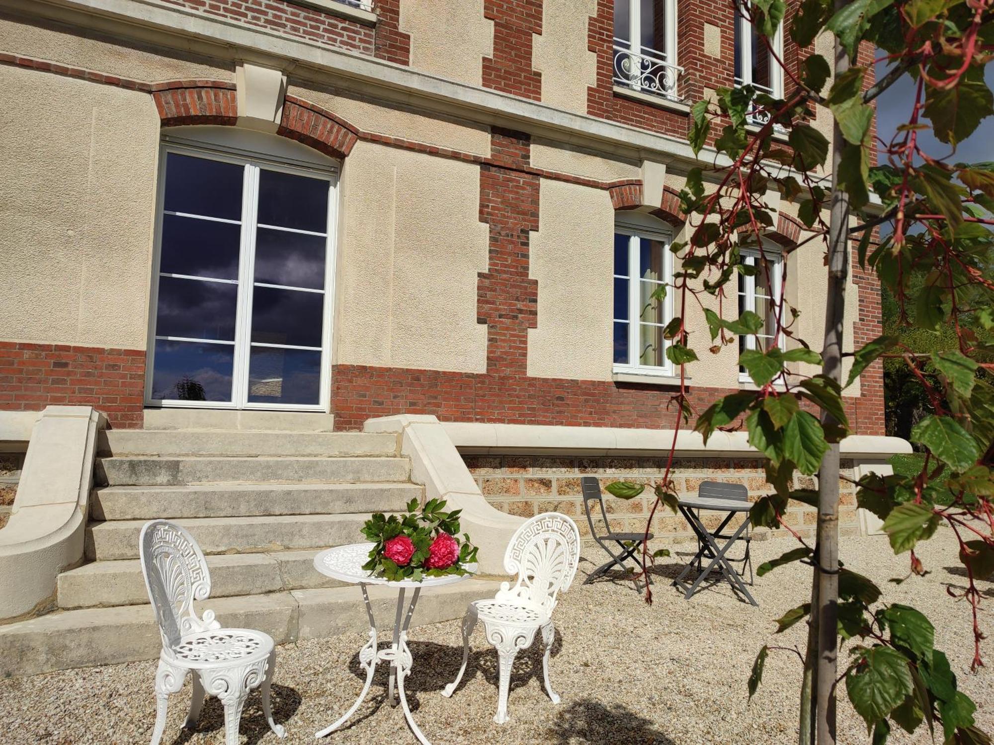 Montmirail  Demeure De La Garenne B&B 외부 사진